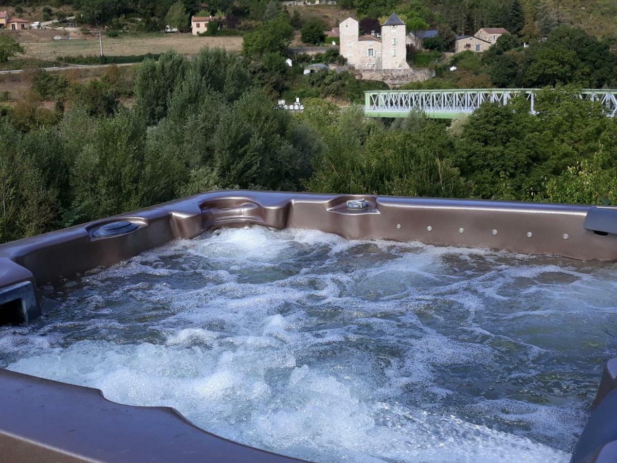 Le Paillier D'Etienne. Villa La Cresse Exteriör bild